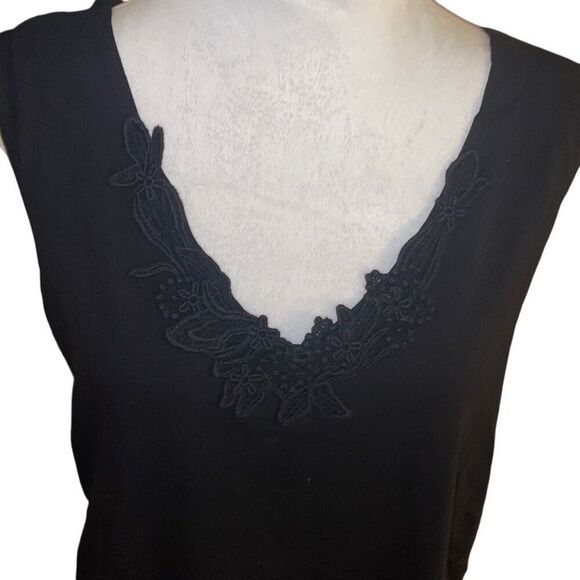 Susan Graver Womens Size 3X Sleeveless Pullover Top Aqua Blue Crocheted Neck NWT - Picture 6 of 6